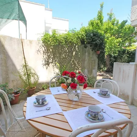 Gdcasevacanza Cod 59 -grazioso Con Giardino- Appartamento *